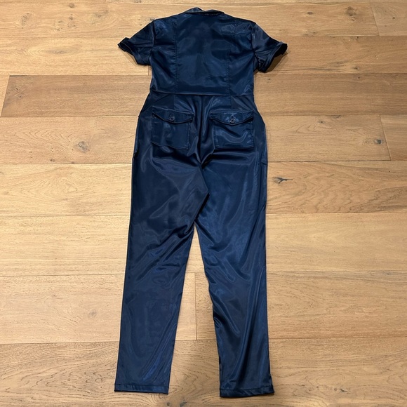 Unique Vintage Cargo Romper 💙 - Picture 7 of 11